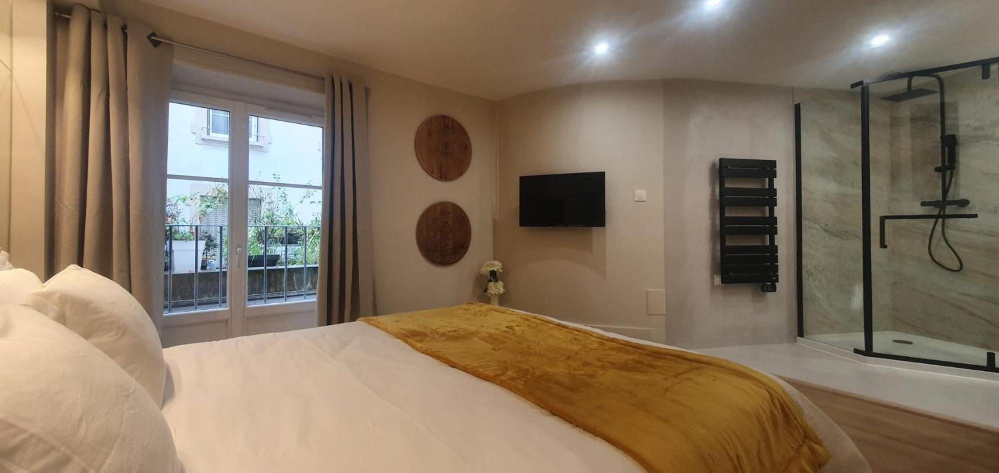 Suite Vinicole Hypercentre, Bastille & Gare 9 Min A Pied Grenoble Eksteriør billede