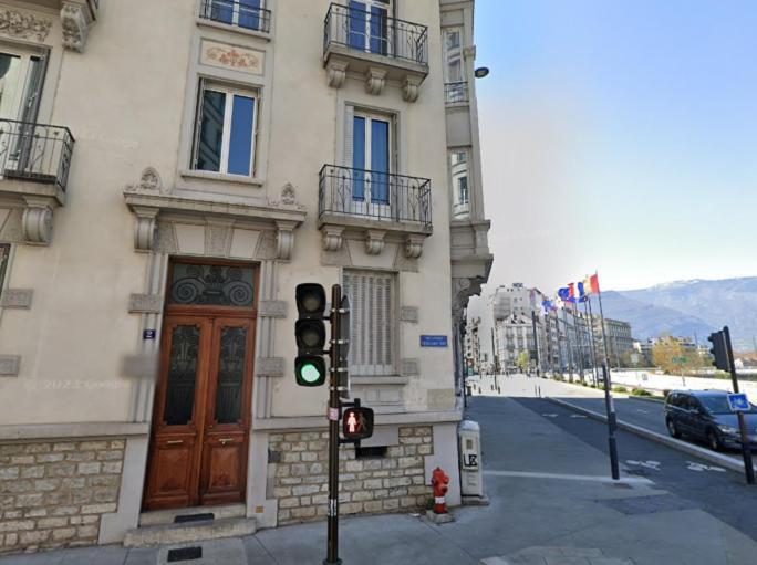 Suite Vinicole Hypercentre, Bastille & Gare 9 Min A Pied Grenoble Eksteriør billede